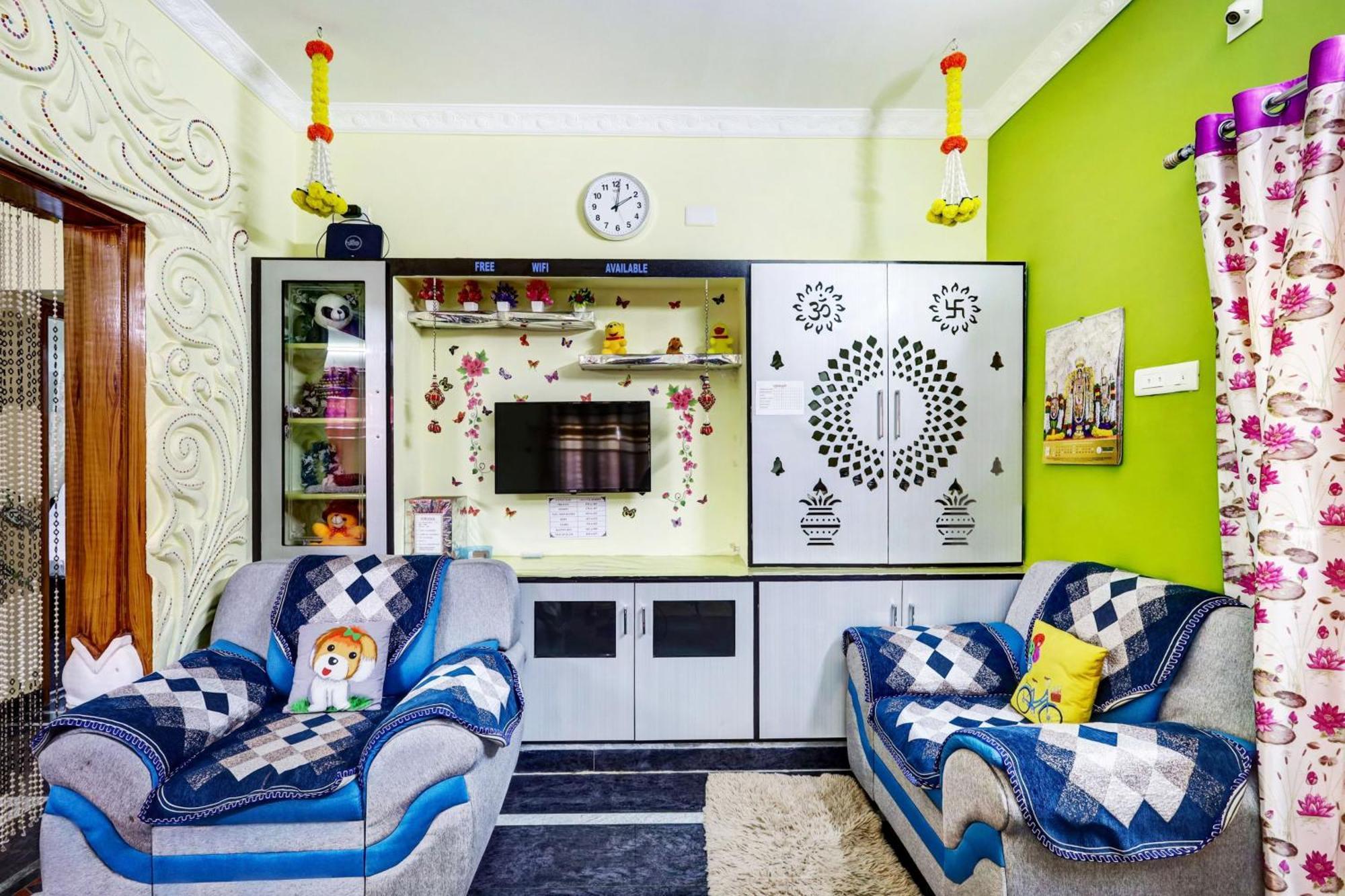 Sri Sakthi Home Stay - Beyond The Expectations- 10 To 15 Minutes Drive From Railway Station And Bus Station Τιρουπάτι Εξωτερικό φωτογραφία